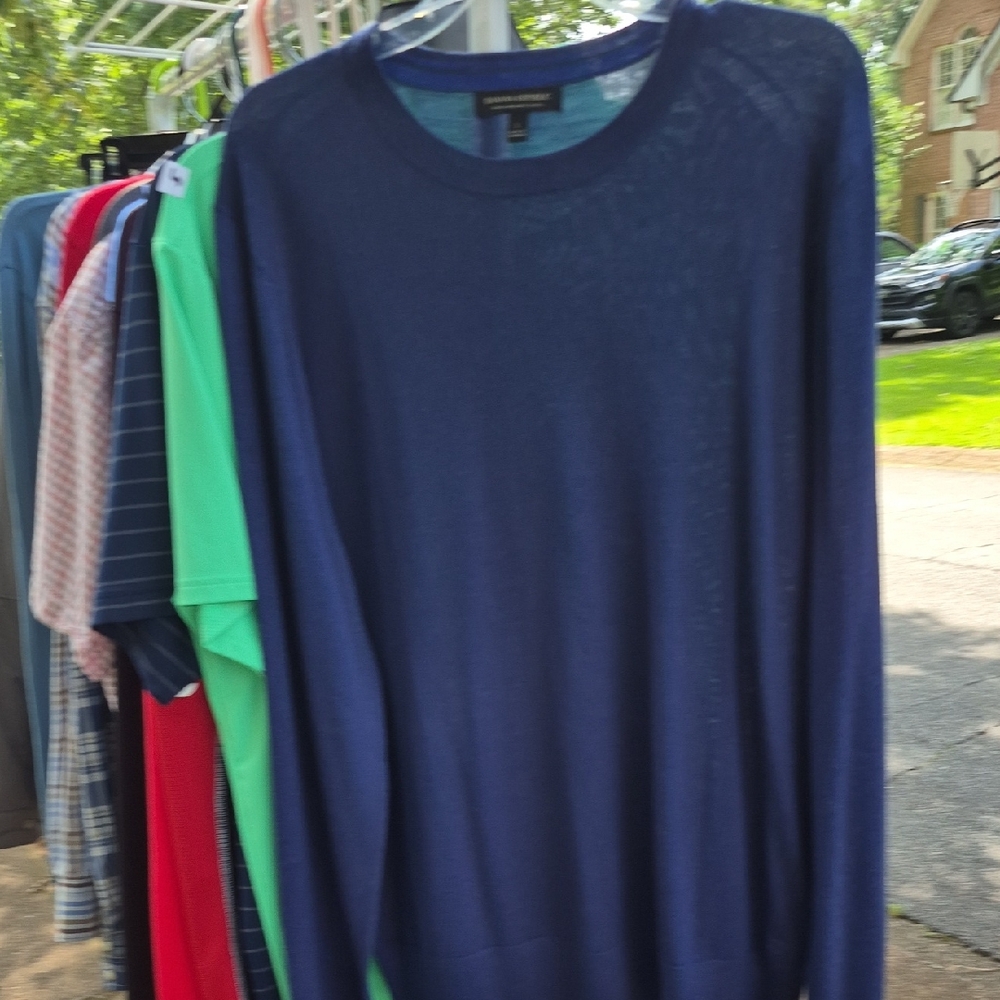 Banana Republic Blue Crewneck Shirt